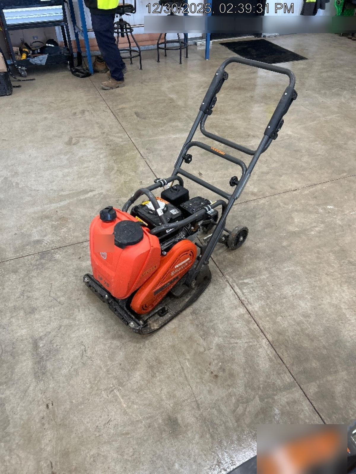 2025 HUSQVARNA LF75