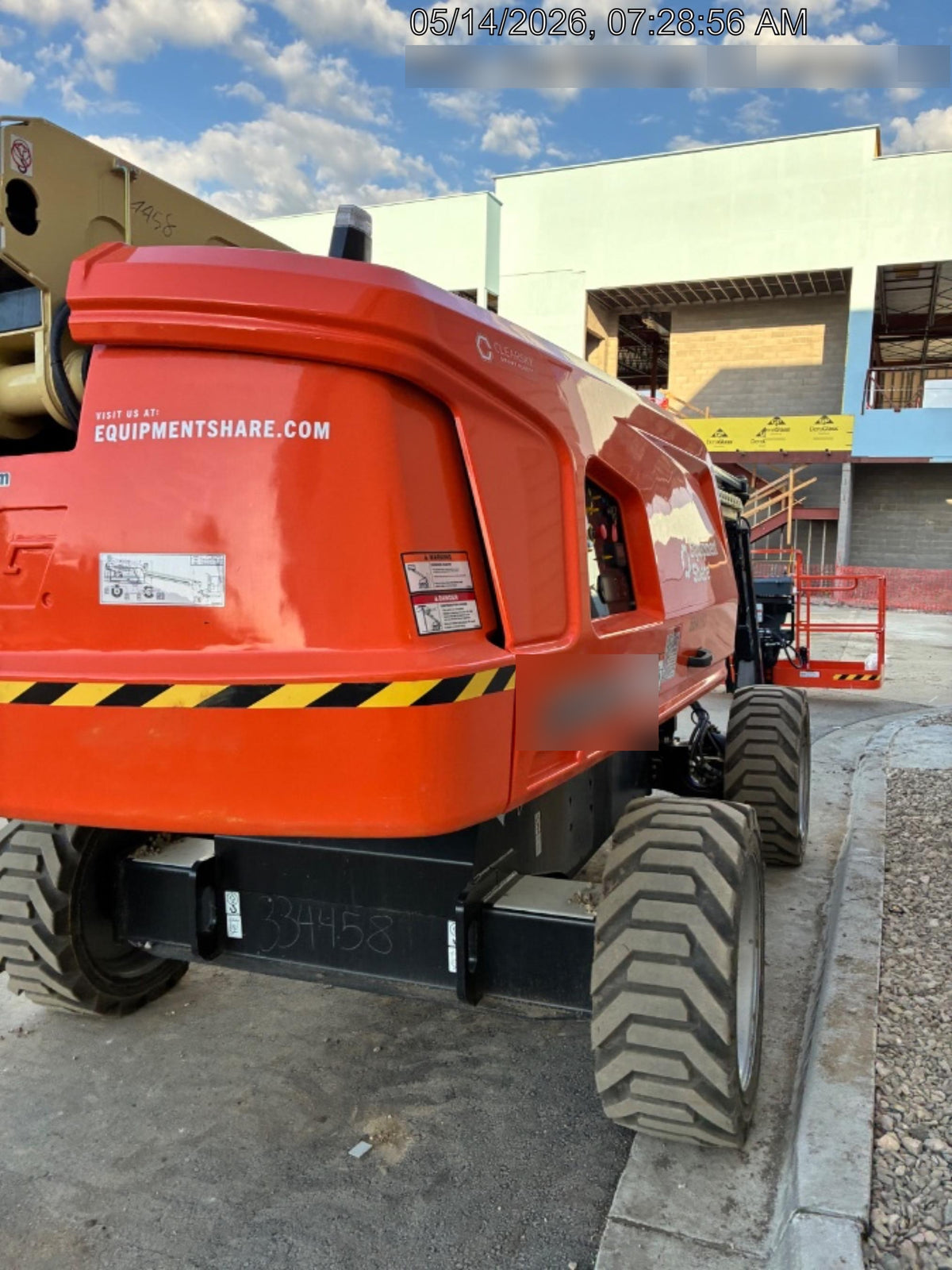2025 JLG 660SJ
