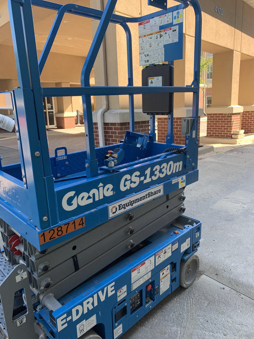 2021 GENIE GS-1330m