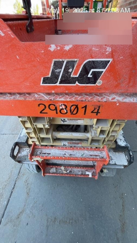2023 JLG ES1932