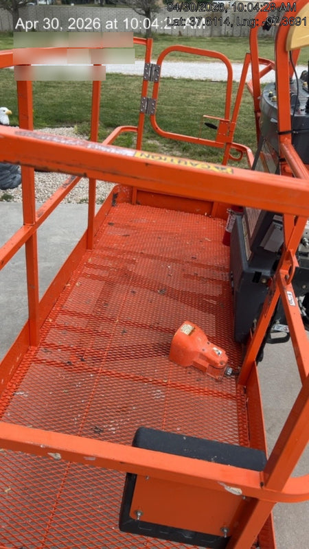 2023 JLG 660SJ