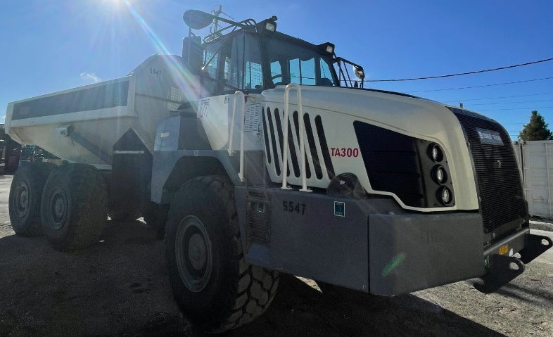 2020 TEREX TA300