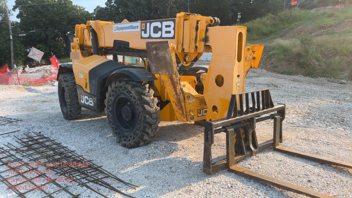 2020 JCB 512-56