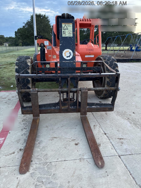 2021 SKYTRAK 8042