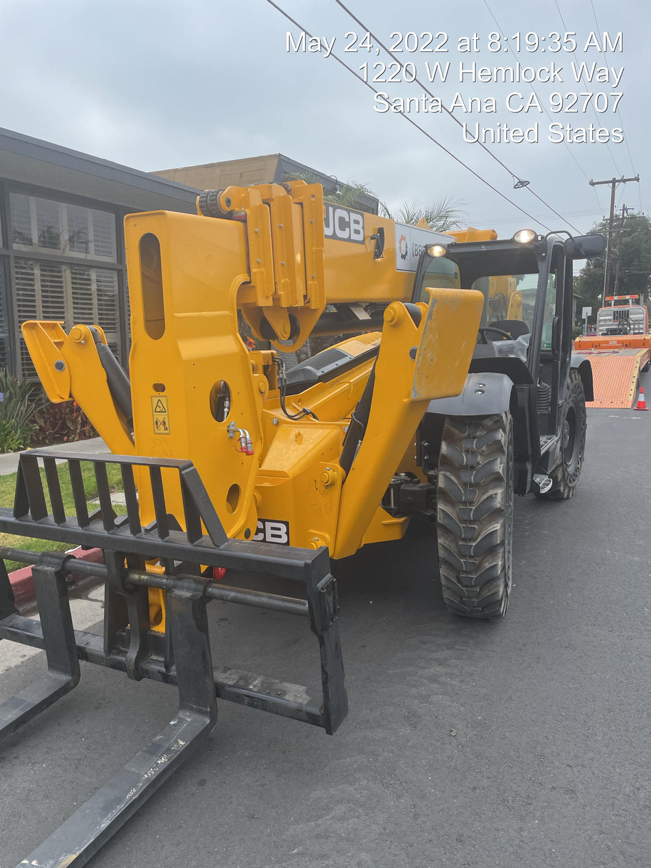 2022 JCB 512-56