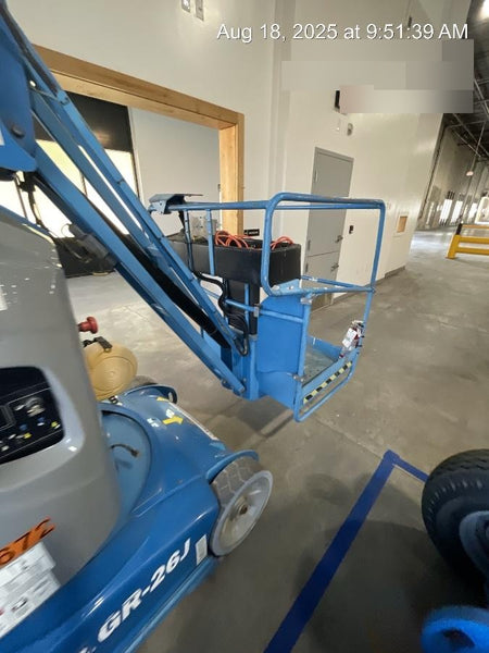 2020 GENIE GR-26J