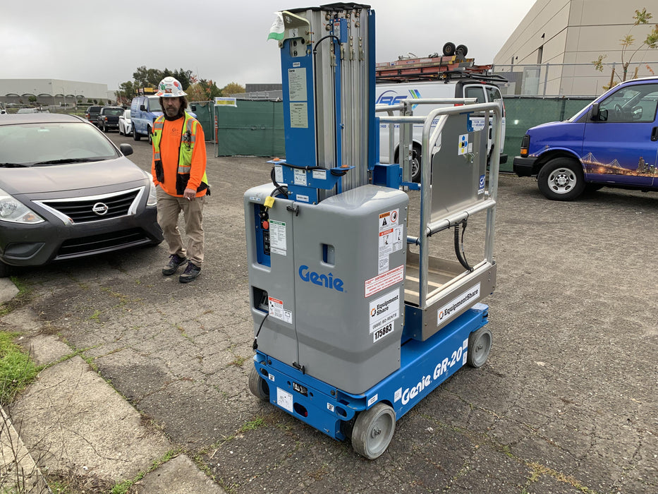 2021 GENIE GR-20