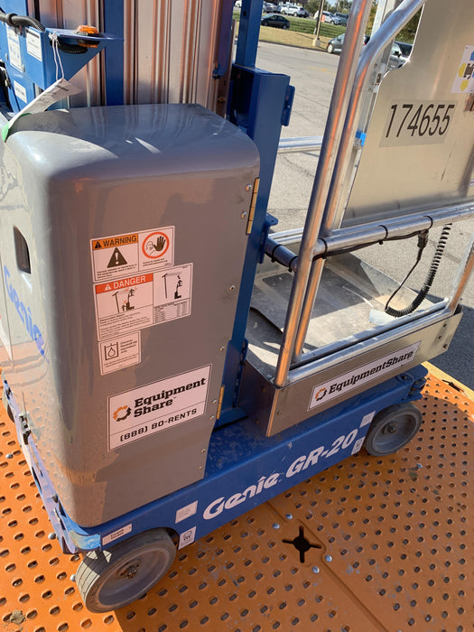 2021 GENIE GR-20