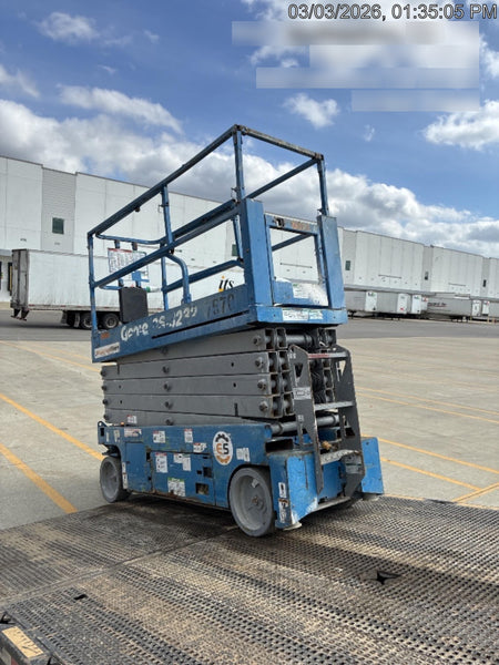 2018 GENIE GS-3232