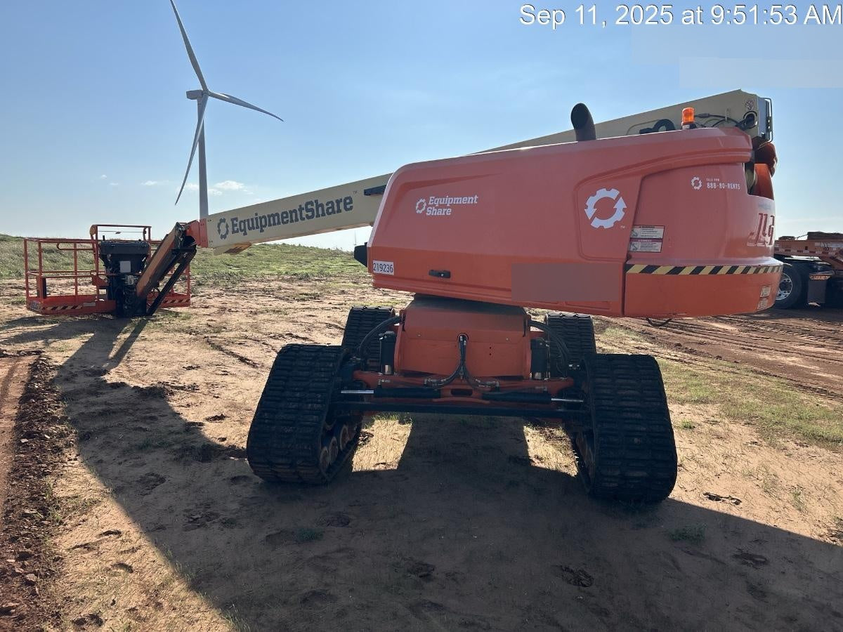 2022 JLG 660SJ Quad Track