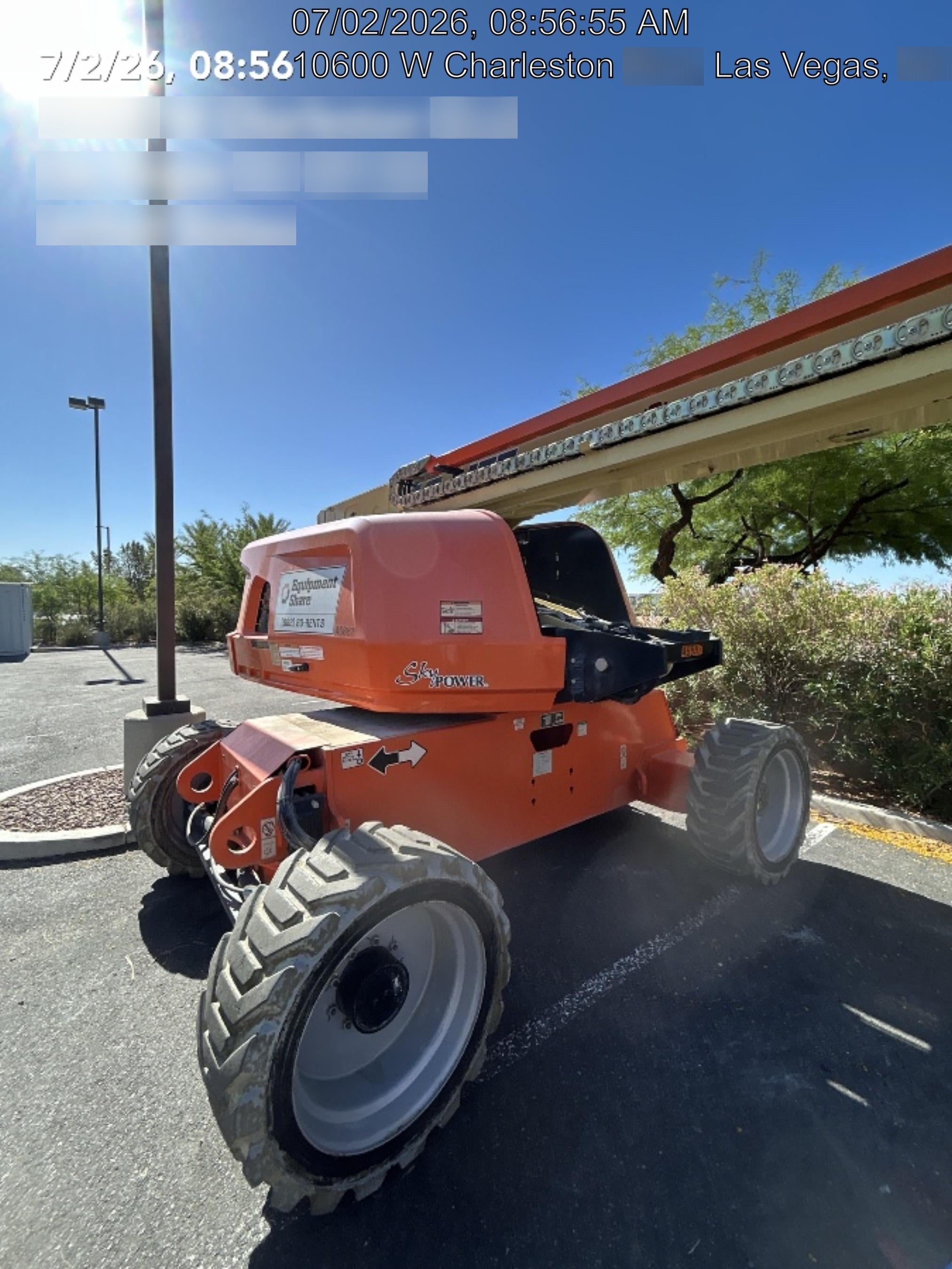 2019 JLG 660SJ