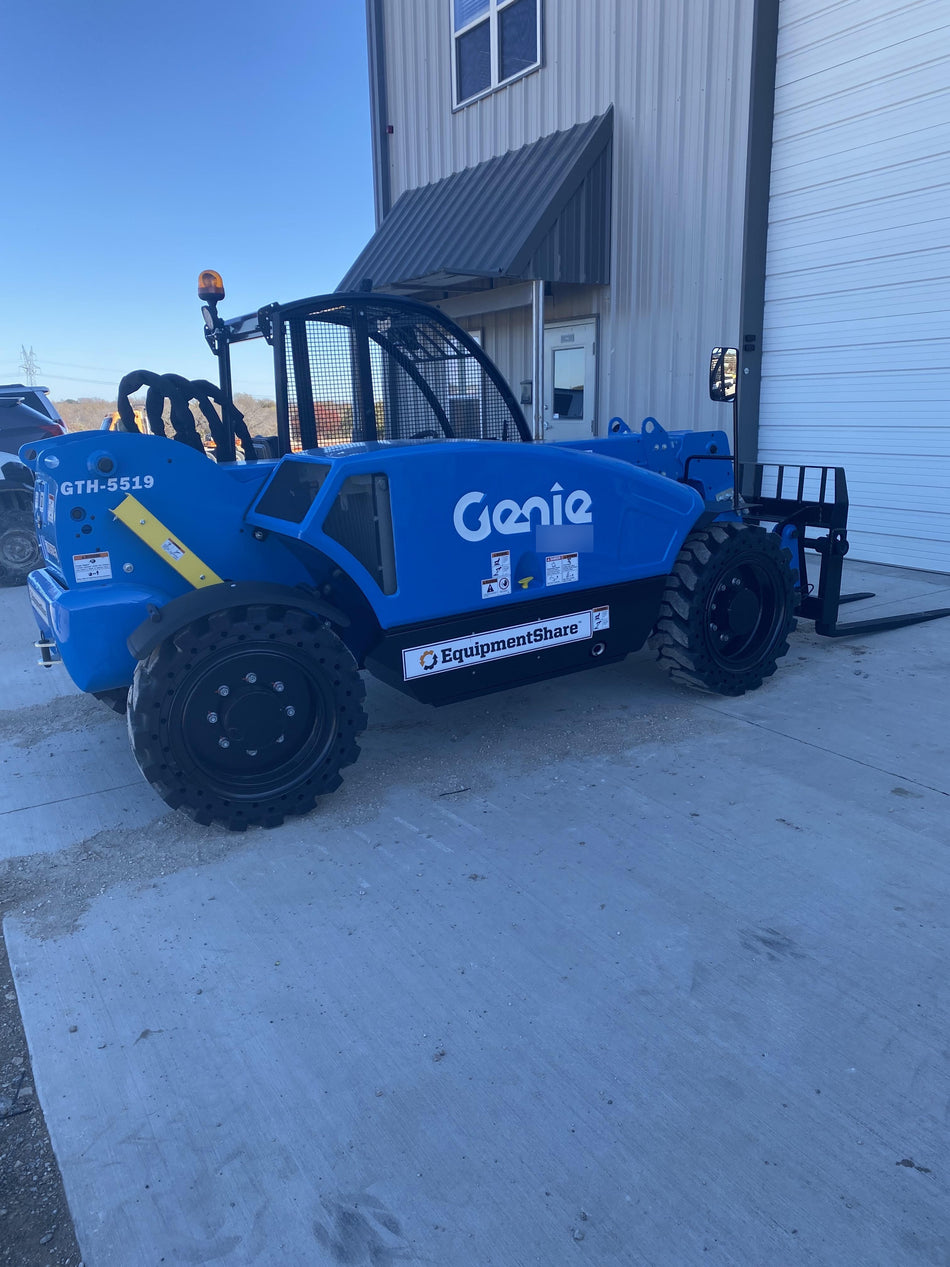2021 GENIE GTH-5519