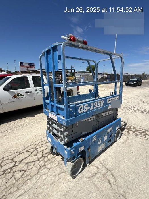 2019 Genie GS-1930 Fixed Rails with Chain Entry