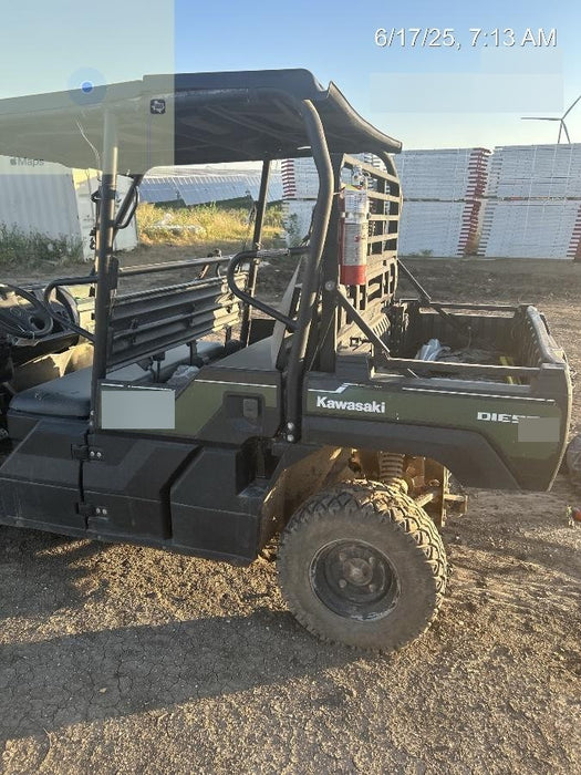 Kawasaki Mule PRO-DXT Kawasaki Mule PRO-DXT Diesel Utility Cart w/Alarm/Beacon, Hard Top, ES Track Hardware