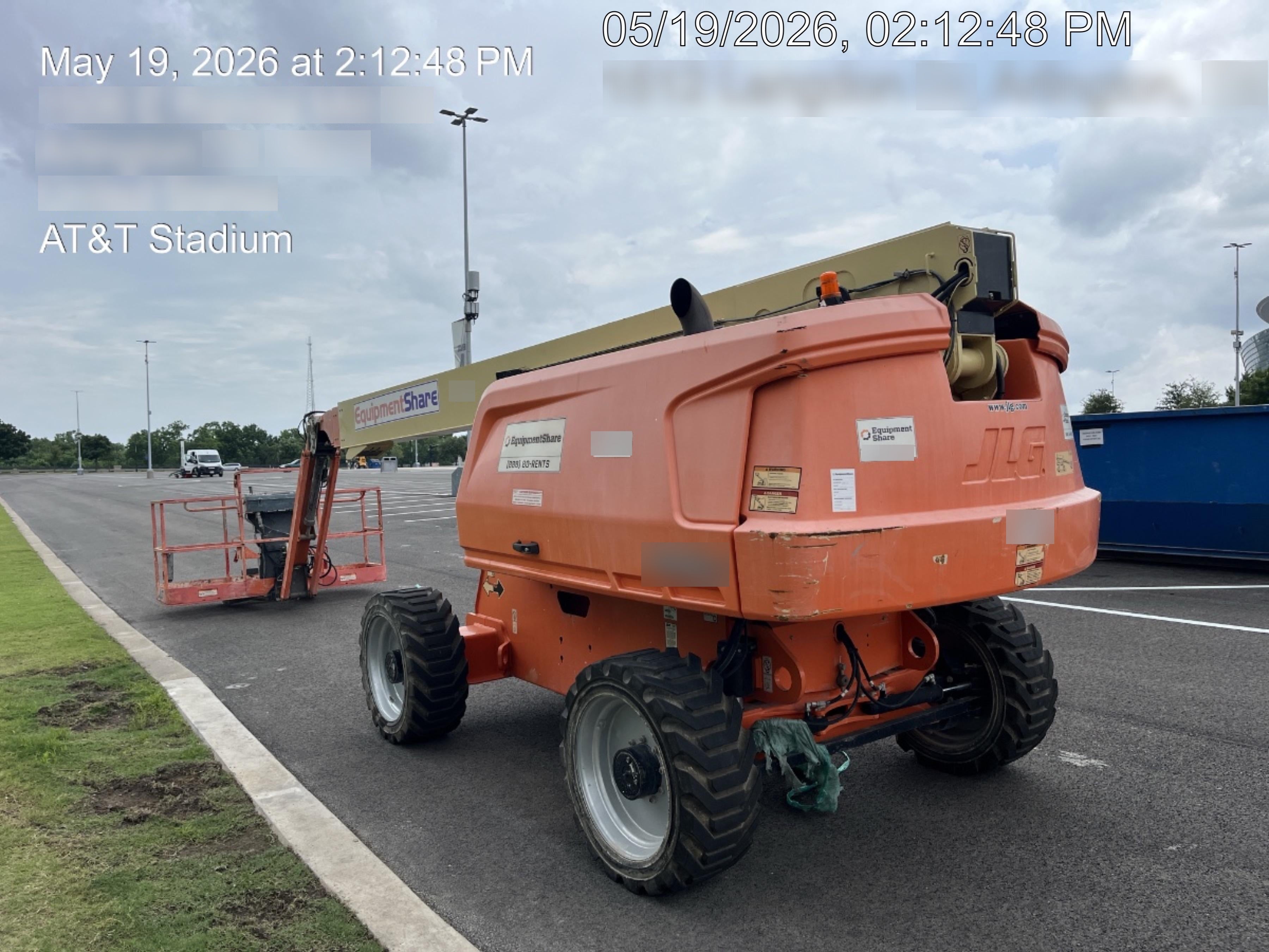 2019 JLG 660SJ