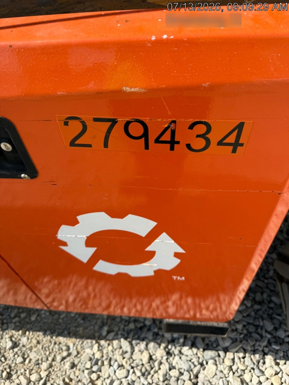 2022 JLG ERT4069