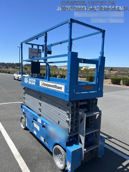 2022 GENIE GS-3232