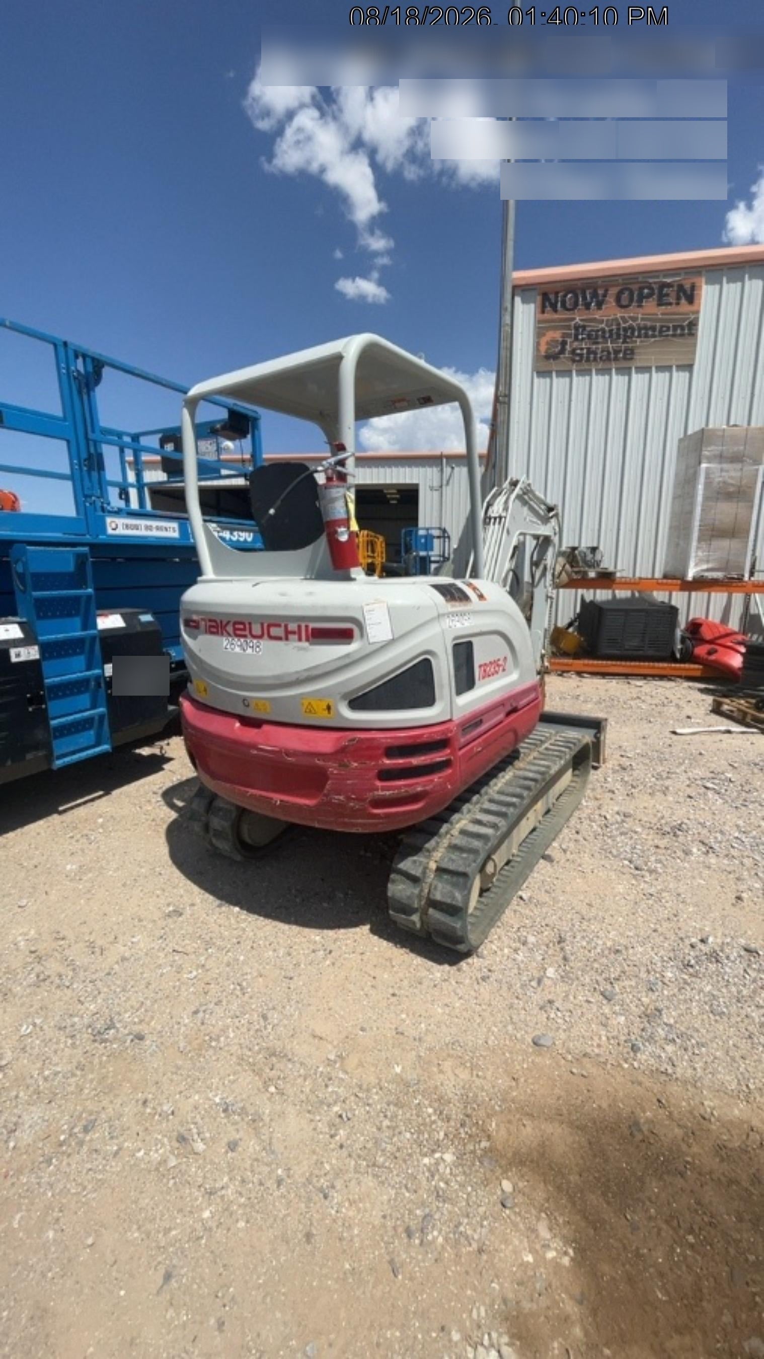 2022 TAKEUCHI TB235-2R