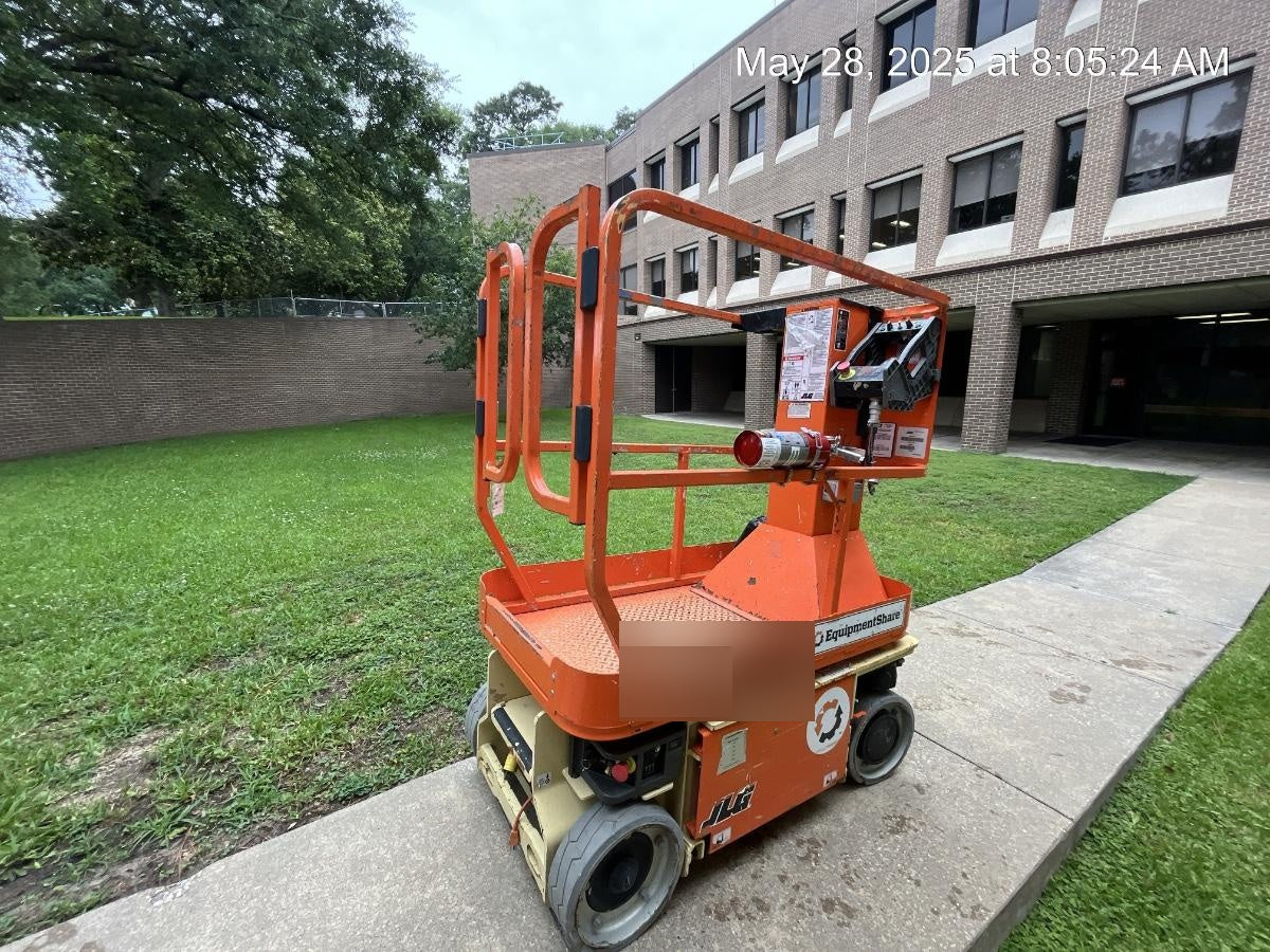 2021 JLG 1230ES