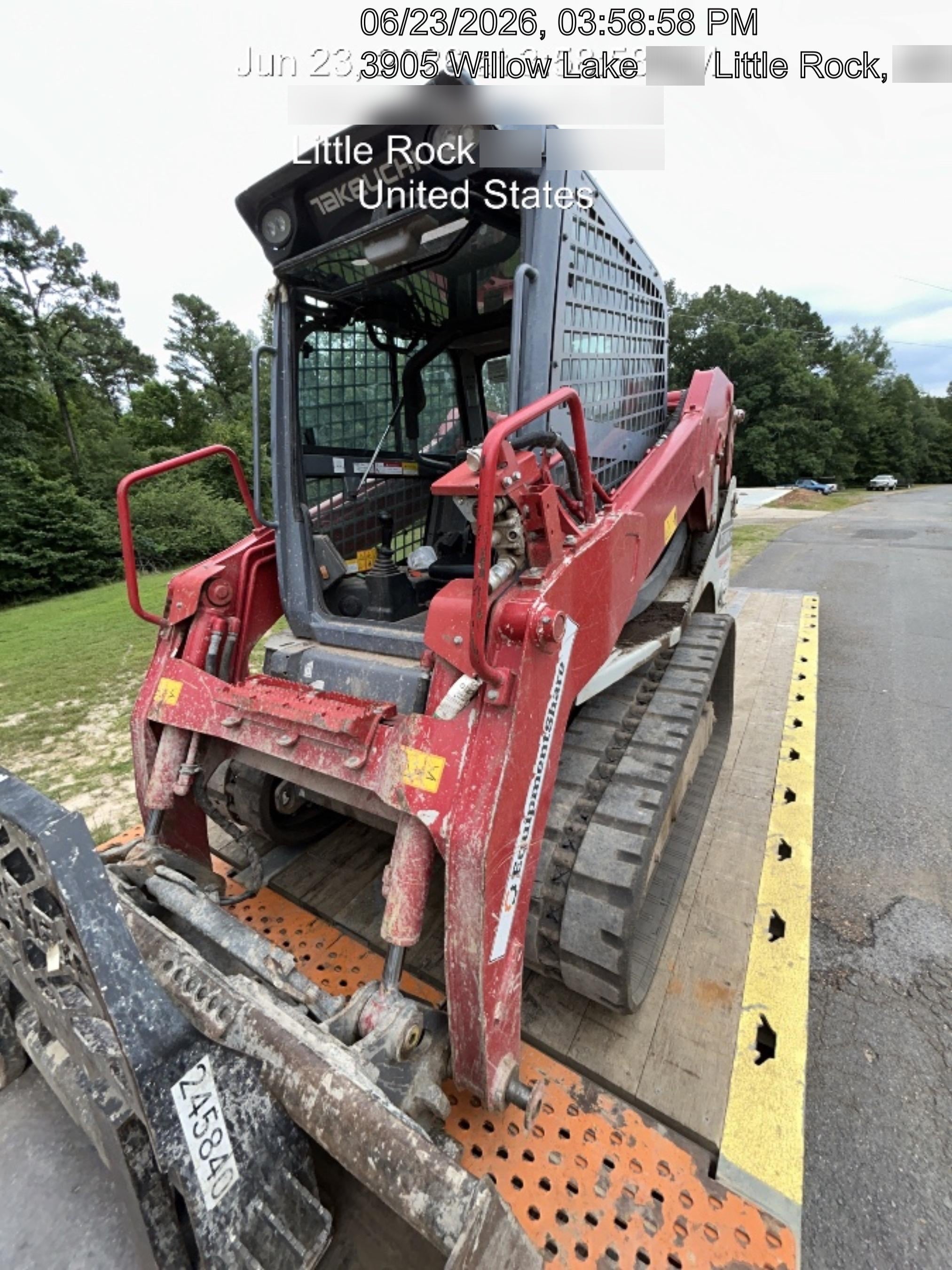 2023 TAKEUCHI TL10V2-CR