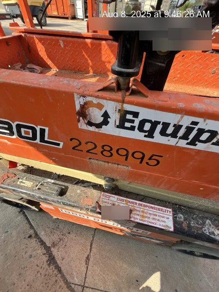2022 JLG ES1330L