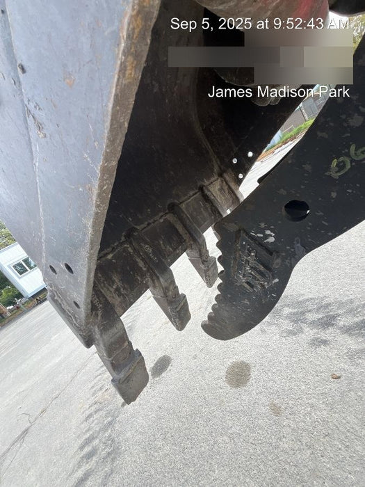 2020 TAG MANUFACTURING 30" Bucket - Tag