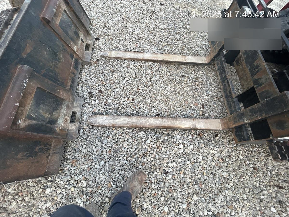 2024 ARROW MATERIAL HANDLING F5100CB