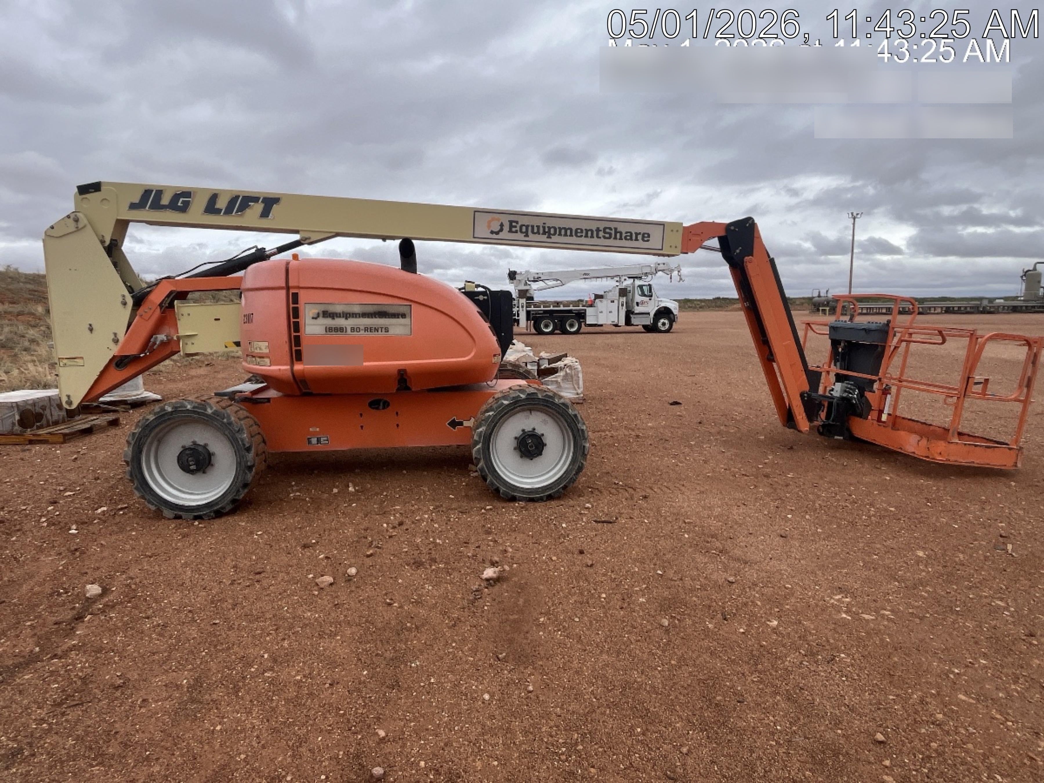 2019 JLG 600AJ