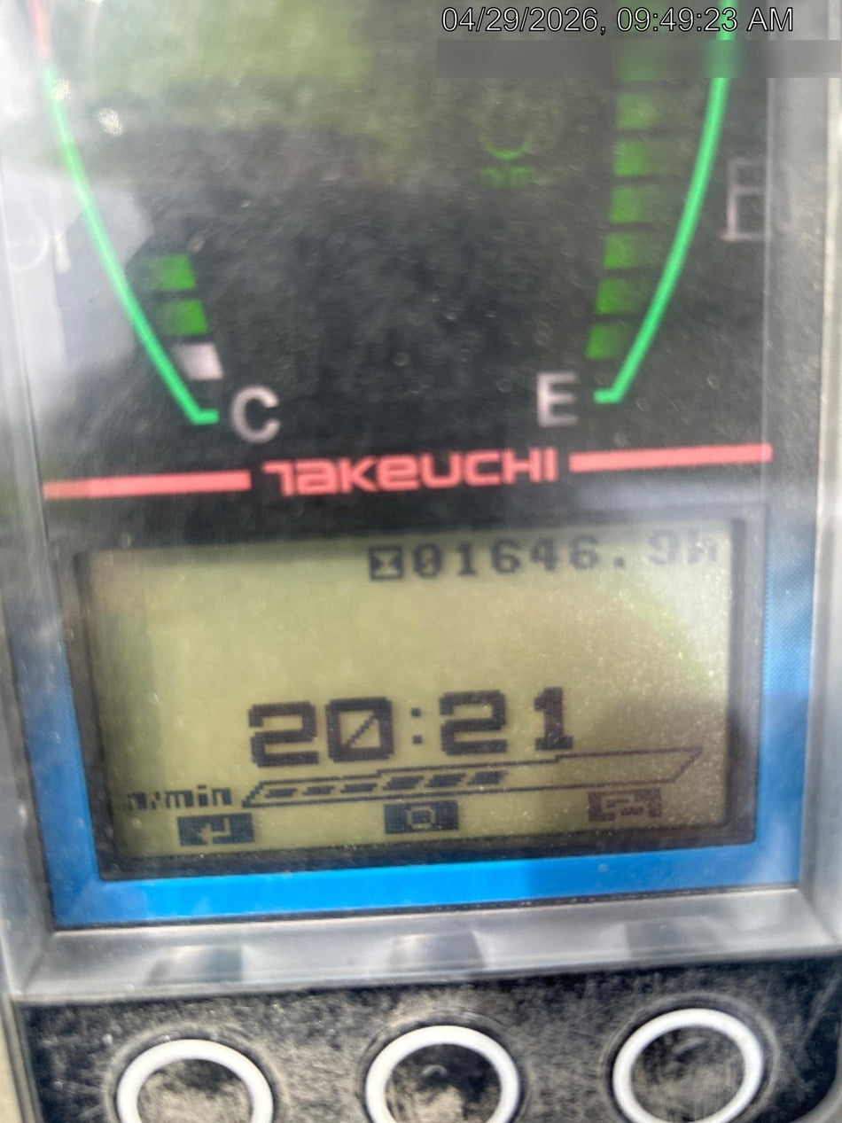 2021 TAKEUCHI TB250-2