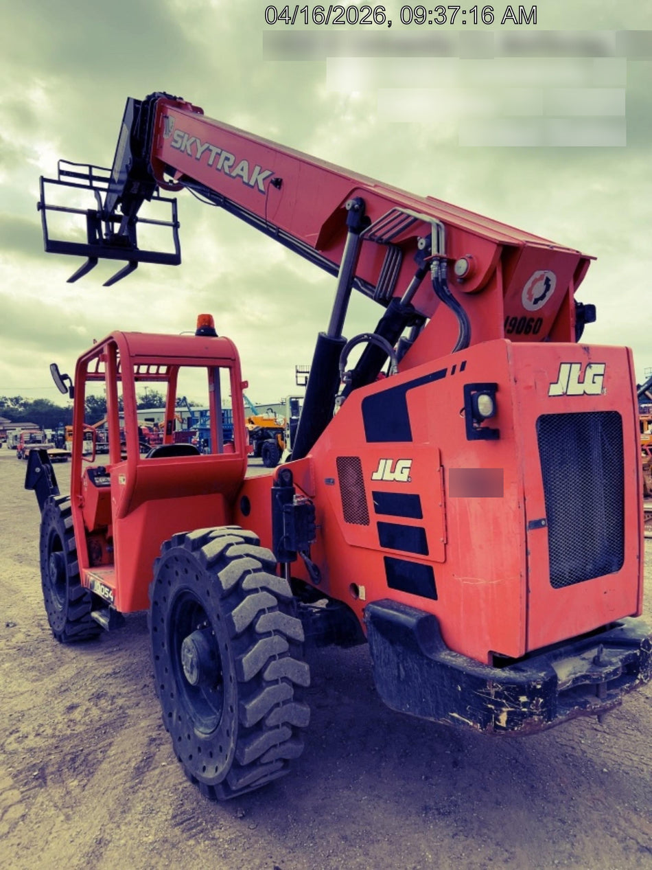 2018 SKYTRAK 10054