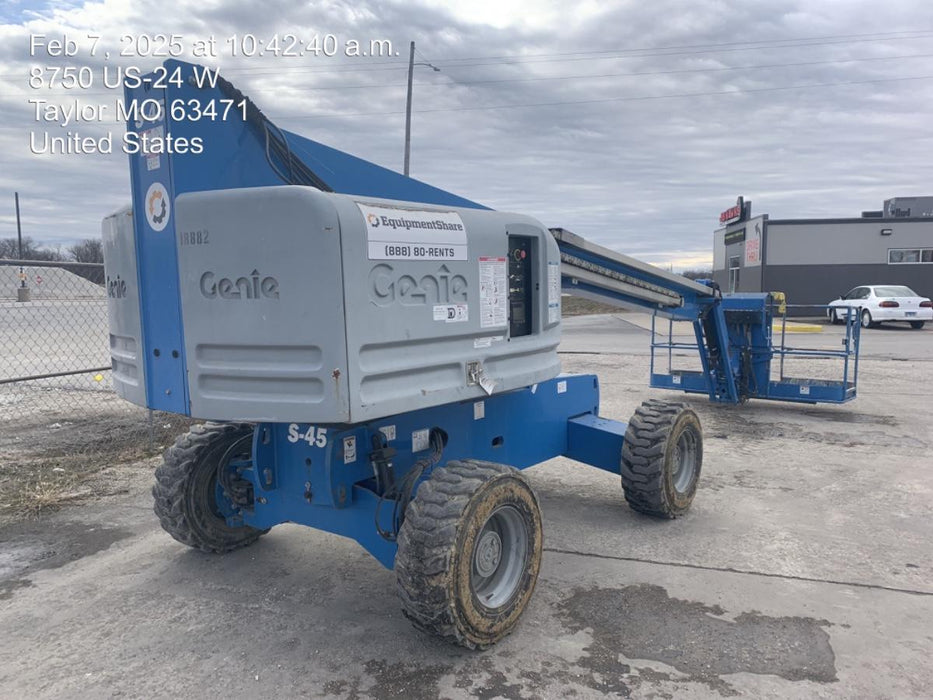 2018 Genie S-45