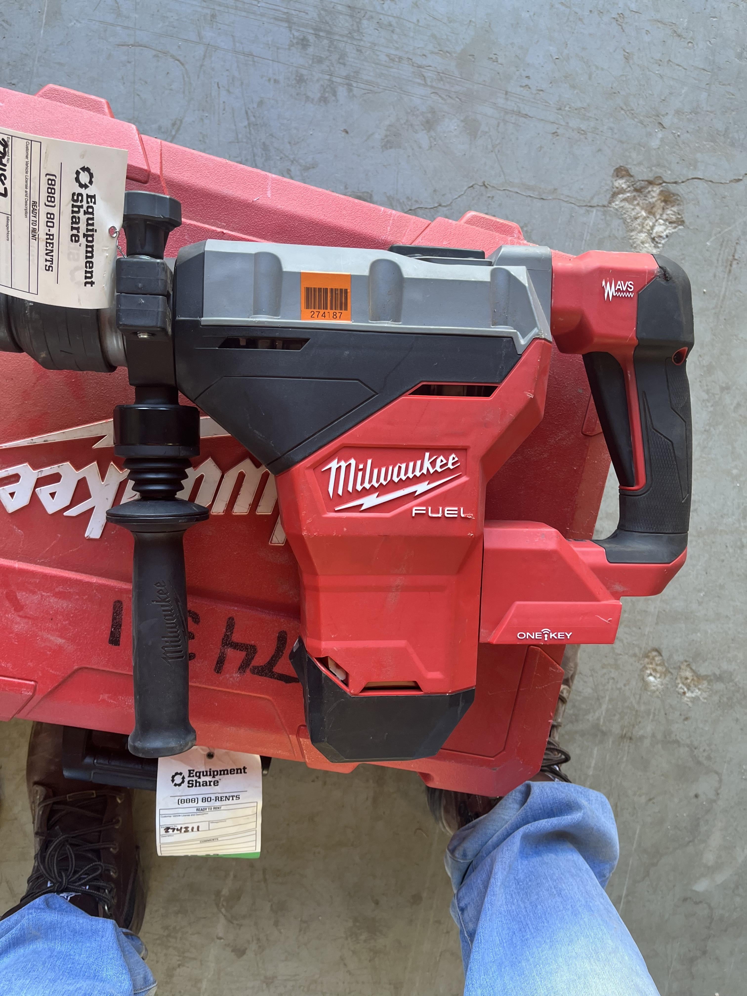 2022 MILWAUKEE 2718-22HD