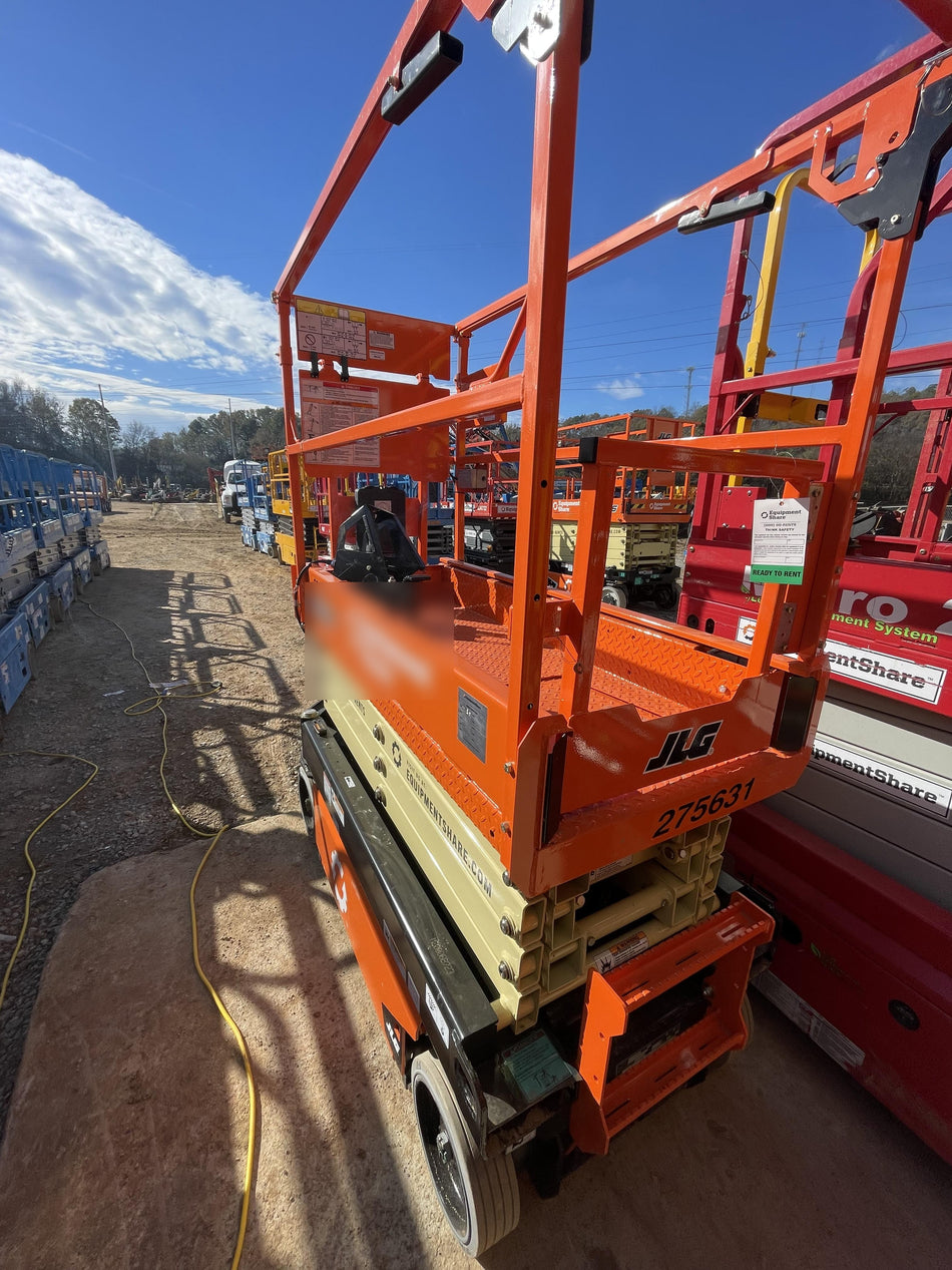 2022 JLG R1932