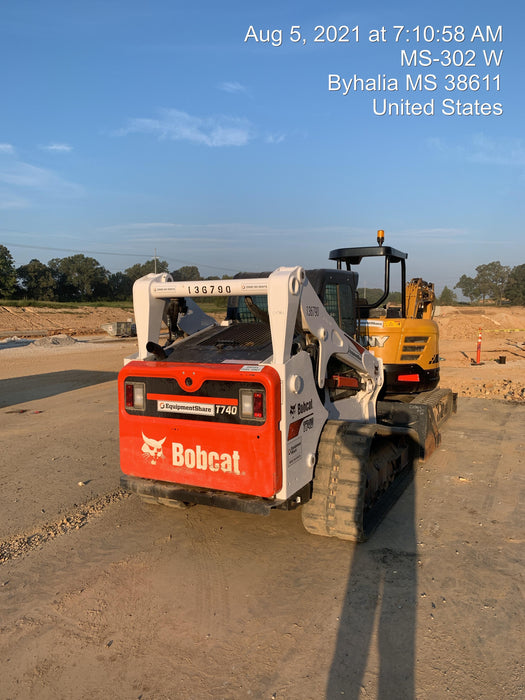 2021 BOBCAT T740
