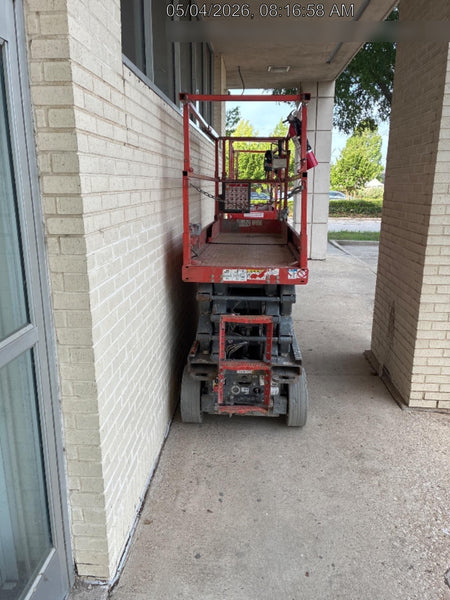 2018 Skyjack SJIII-3226 Skyjack SJIII3226 Scissor Lift w/Trojan Batteries