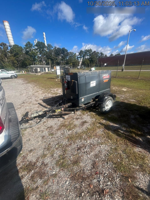 2021 Lincoln Electric Dual Maverick 200/200X Ready Pak 3 (includes trailer, cable rack, fender light kit)