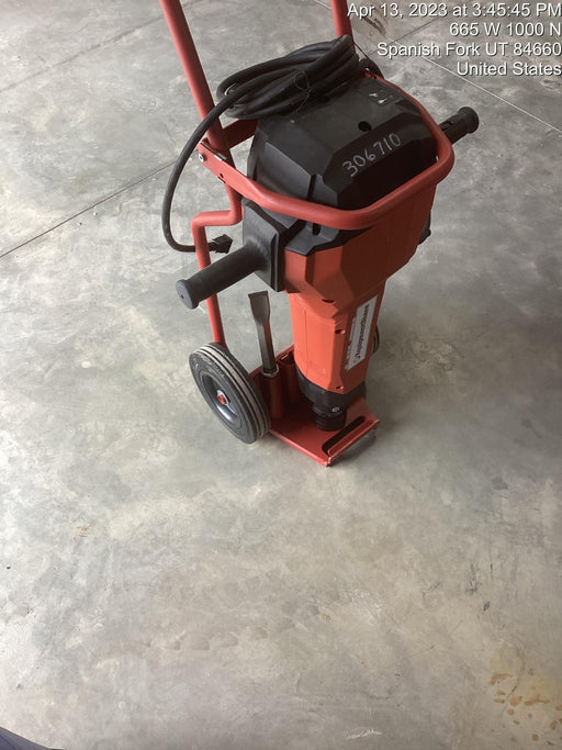 2023 HILTI TE 3000-AVR