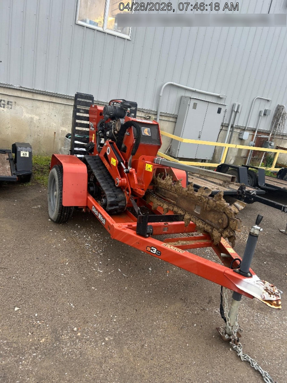 2020 DITCH WITCH C24XA