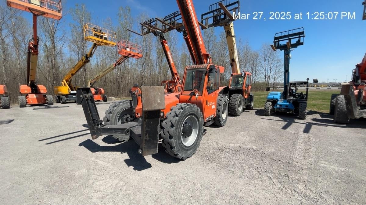 2023 SKYTRAK 10054