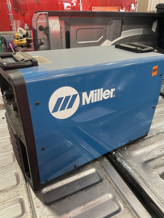 2021 MILLER ELECTRIC XMT 350