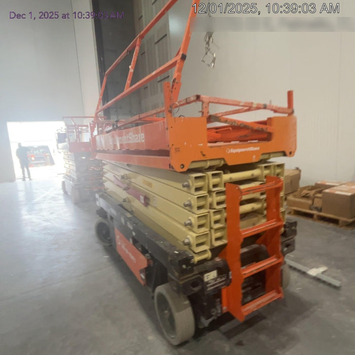 2022 JLG R4045