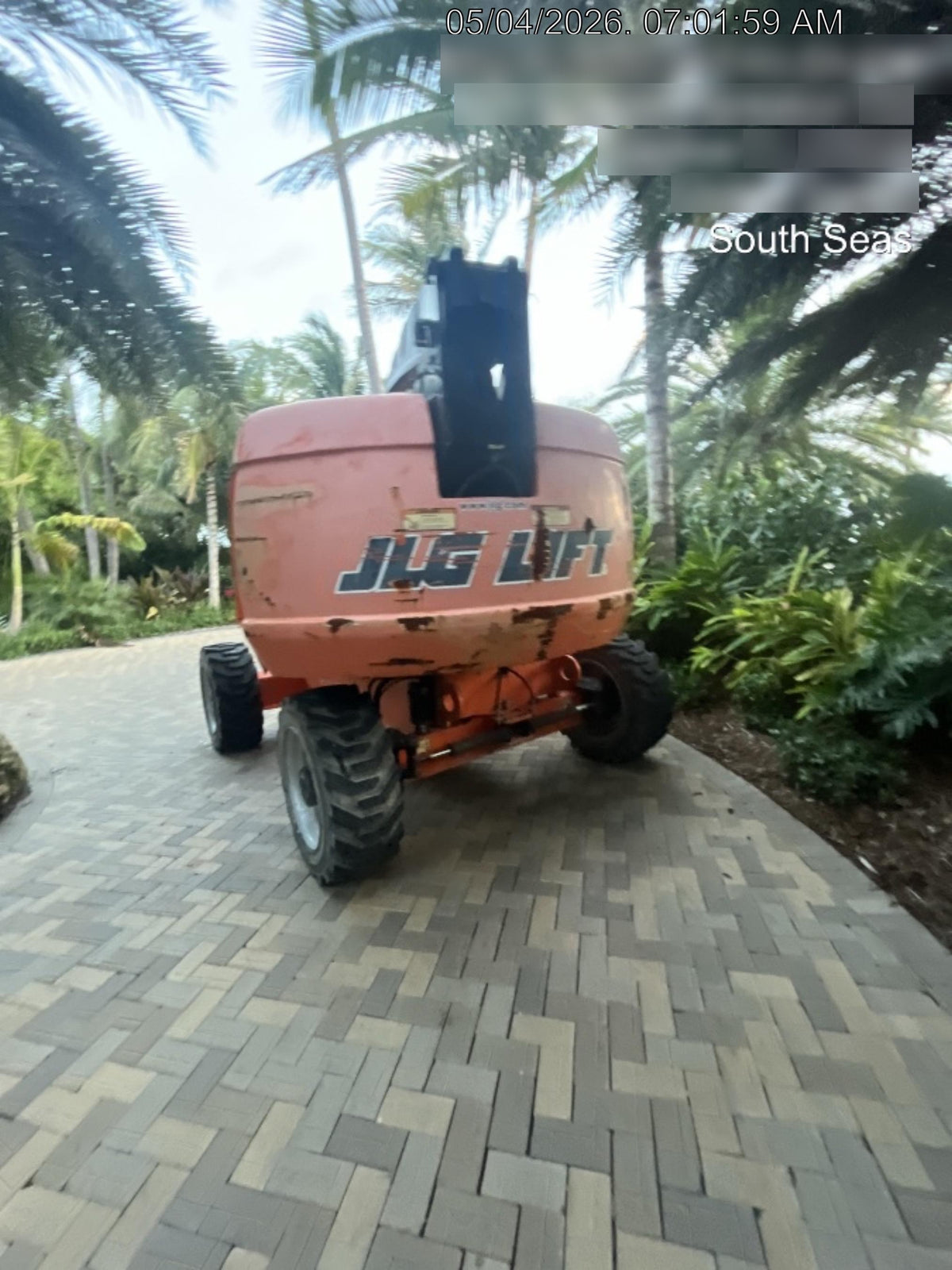 2016 JLG 660SJ