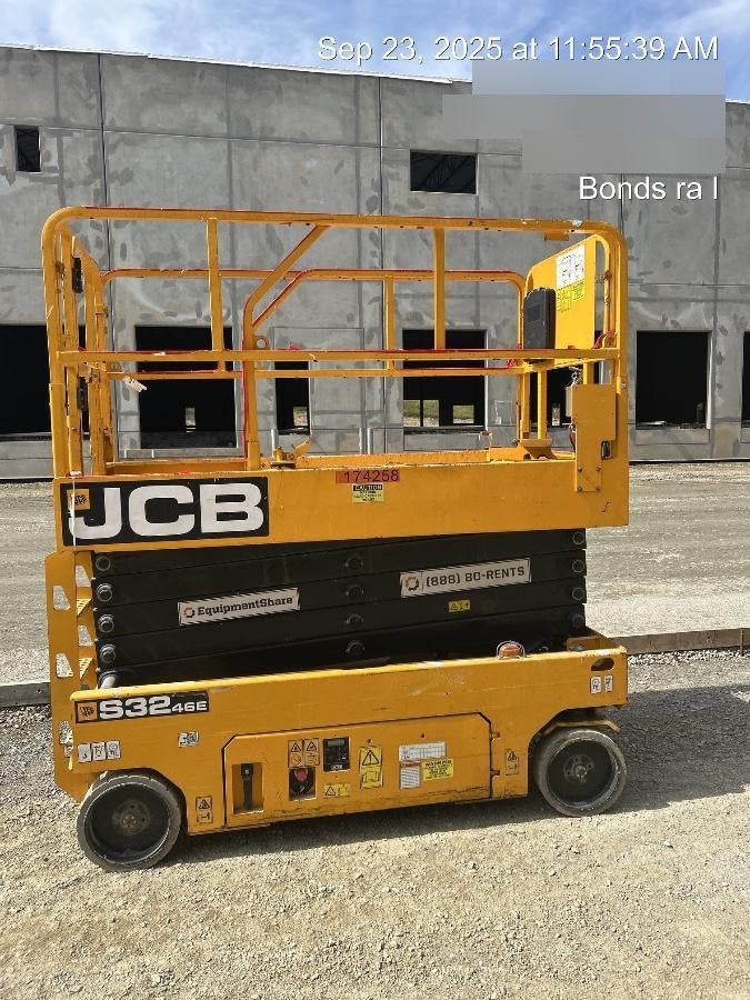 2021 JCB S3246E