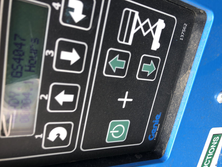 2020 Genie GS-4047 Standard, Folding full height swing gate, 800W Inverter