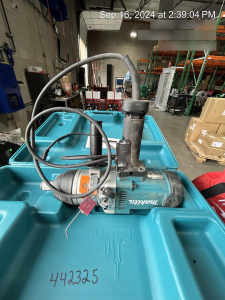 2023 MAKITA TW1000