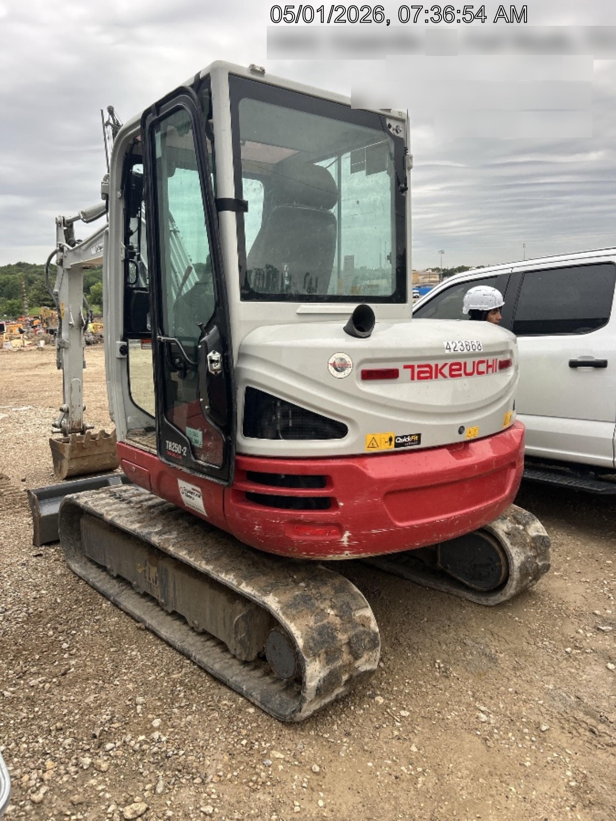 2024 TAKEUCHI TB250-2CR