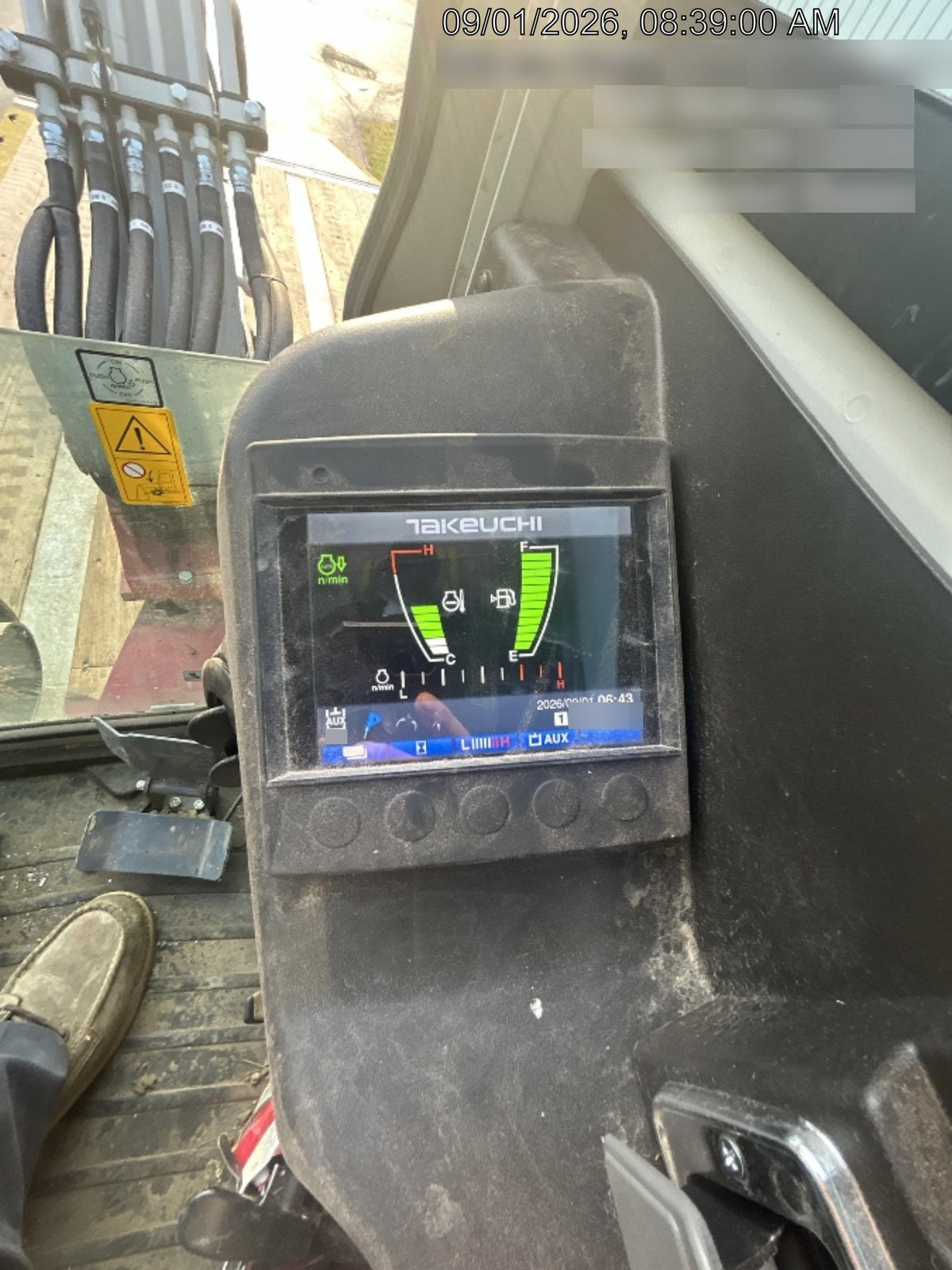 2025 TAKEUCHI TB235-2CR