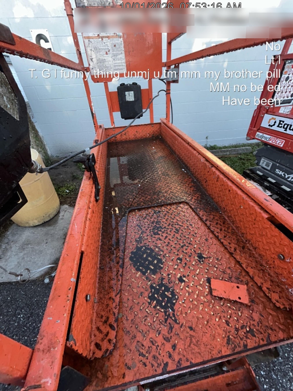 2022 JLG ES1932