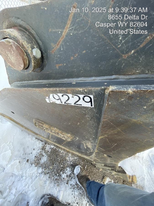 2020 DOOSAN 24" Bucket-Doosan