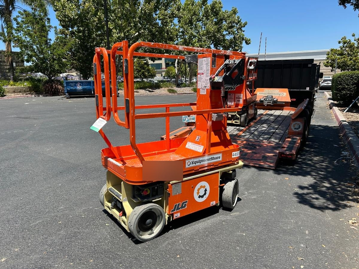 2024 JLG 1230ES